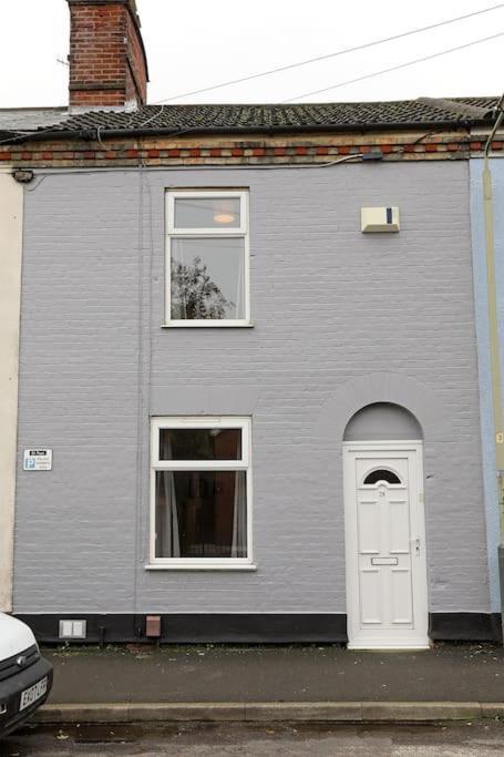 Convenient & Central 2-Bed House NWI Dış mekan fotoğraf